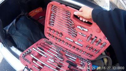 套牌被扣12分驾驶证会暂扣么,驾驶证漏检开车交警抓到怎么处罚