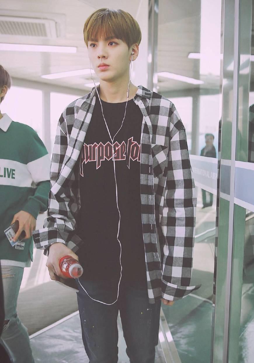 毕雯珺乐华七子丛林法则,毕雯珺乐华七子见面会