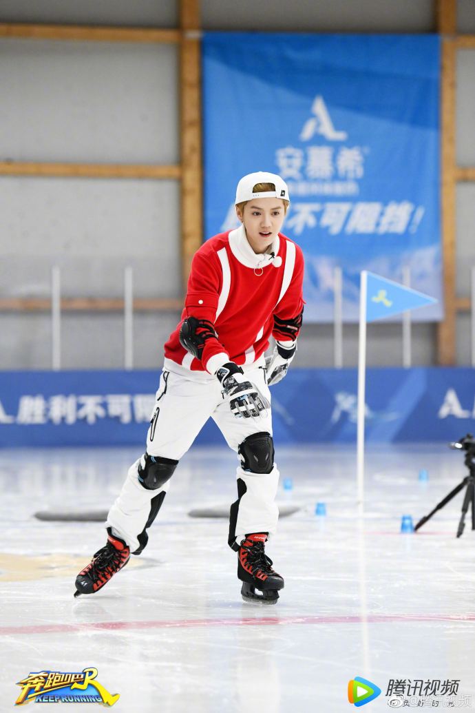 鹿晗溜冰视频集锦,鹿晗奔跑吧滑雪陈赫