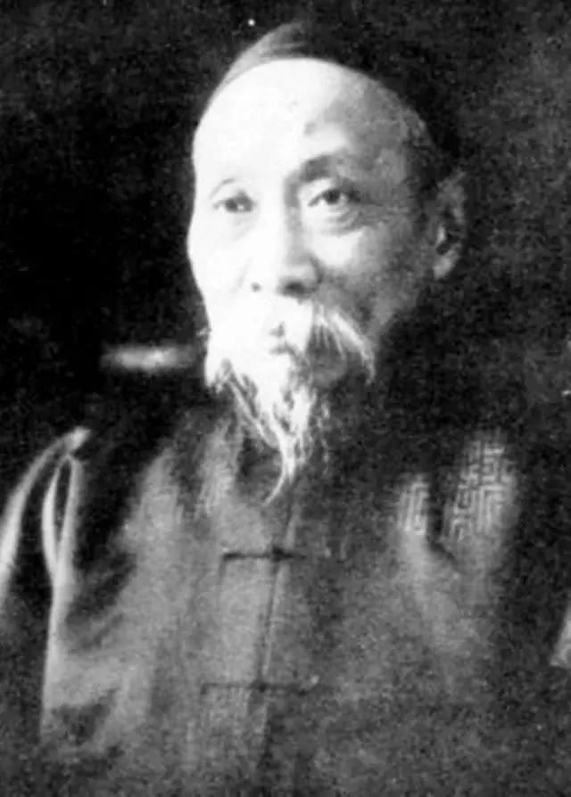 鲁迅很多人不知道的成就,鲁迅家庭背景和评价