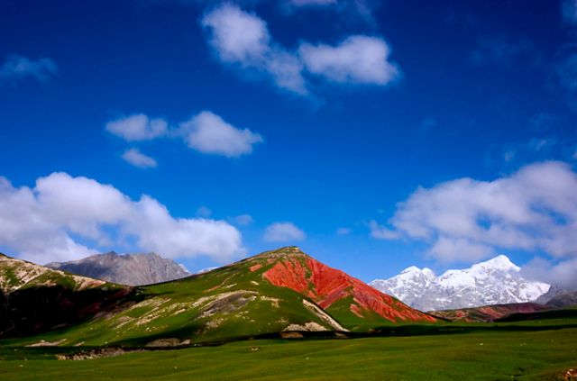 五一小长假北疆旅行,五一游玩的小短文50字