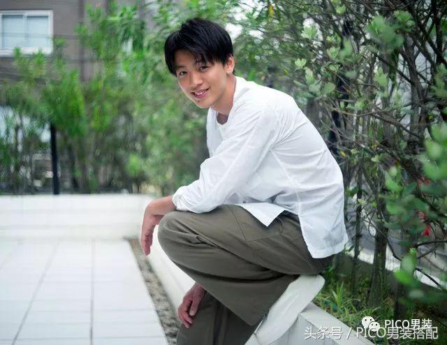 男生穿搭春休闲潮流风,告别油腻干练清爽男穿搭