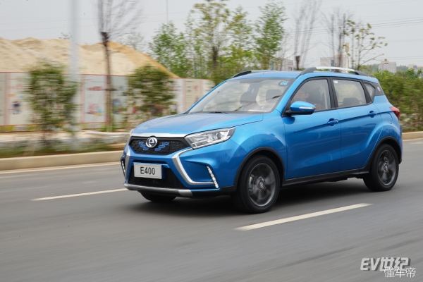 江铃新能源e400的优缺点,江铃易至ev400纯电动汽车价格