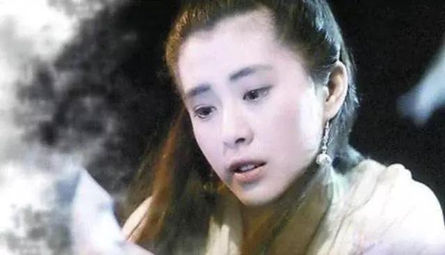 所谓美人以花为貌以鸟为生,所谓美人当以玉为骨