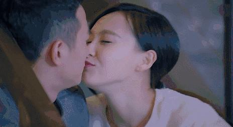 两个人在一起久了没有谈恋爱的感觉了，怎么办？