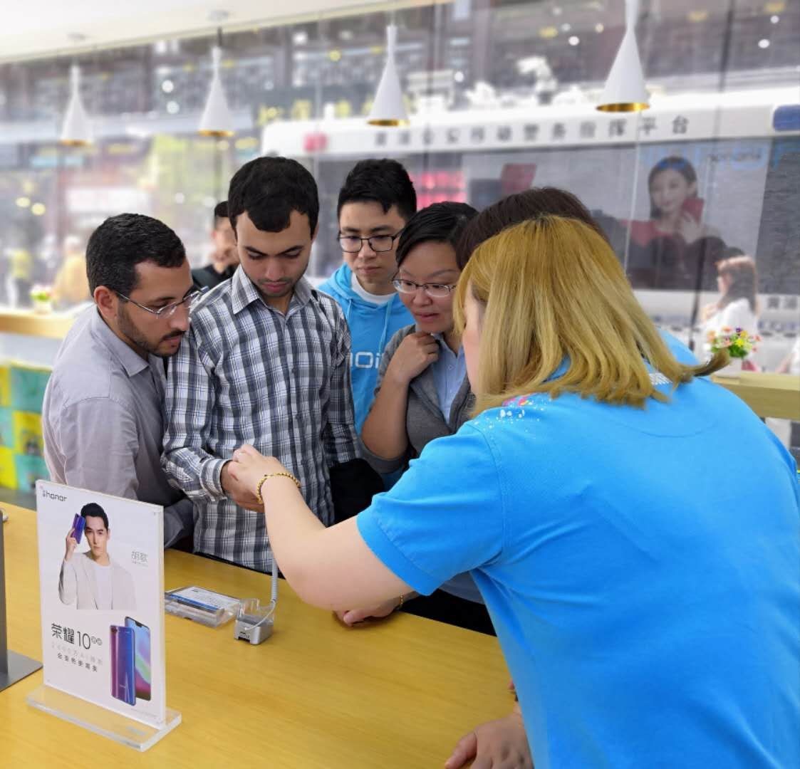 荣耀10卖皮肤,荣耀10去哪里买最便宜