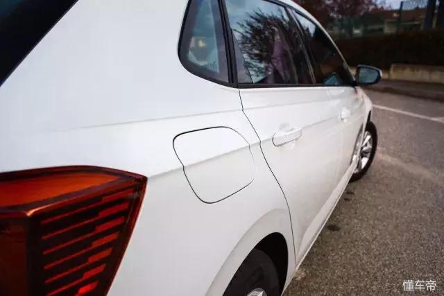 大众polo2022款1.5t和飞度1.5t,新款大众polo试驾