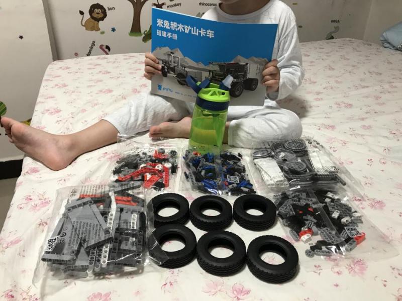 儿童玩具米兔矿山车,米兔智能积木玩具视频