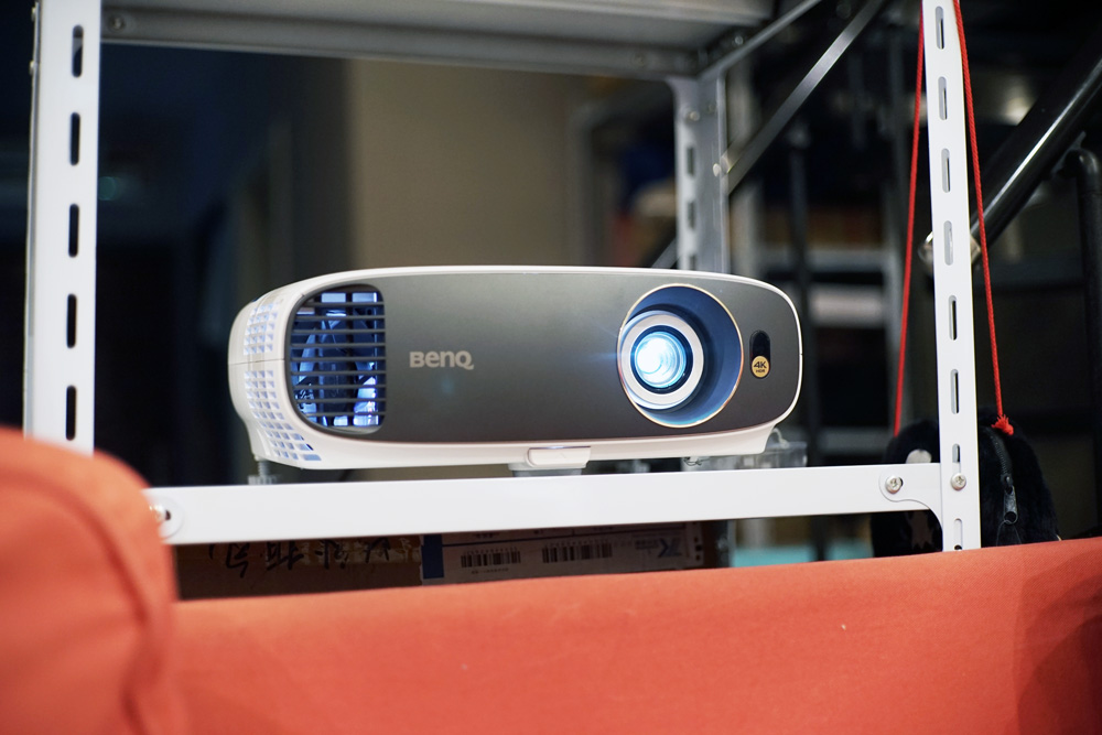 明基4k8917家用投影机试用！一万出头的4K家庭影院高性价比之选