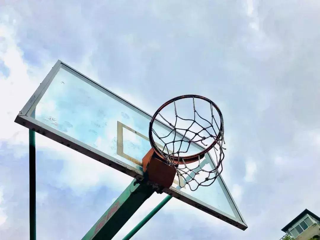 贵阳十八中“乐童计划”家长学生齐点赞