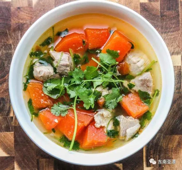 椰色果、红毛丹、牛奶国，到越南旅游必吃的水果有木有！