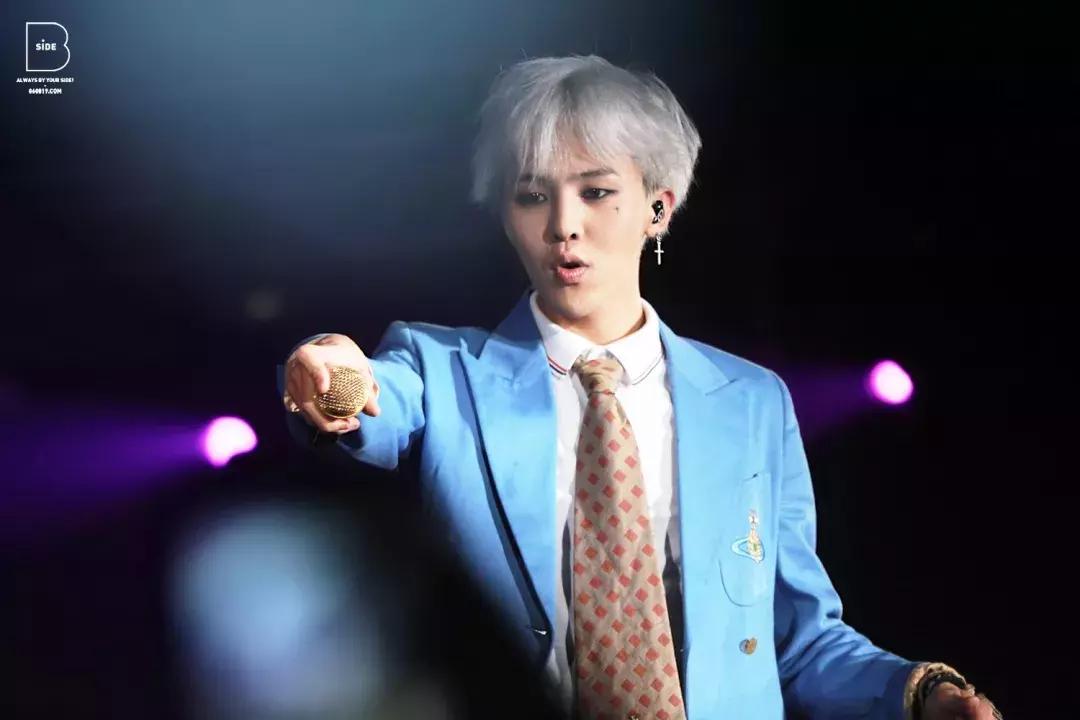 南韩爱豆红色系头发,为什么韩国爱豆染各种颜色的头发