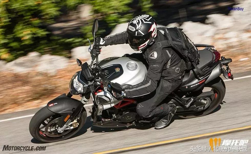 aprilia街车大排量,2020款街车性能测评