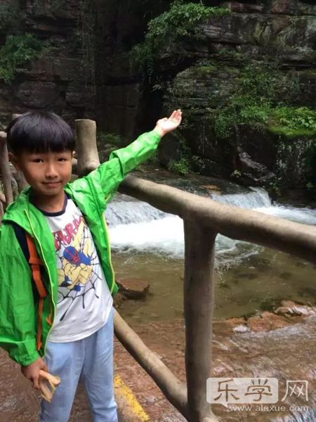 八大峡小学二十二届体育节四年级优秀征文选登