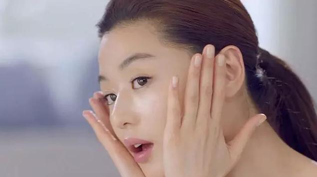 面霜怎么用才是正确的,面霜到底该怎么用才正确