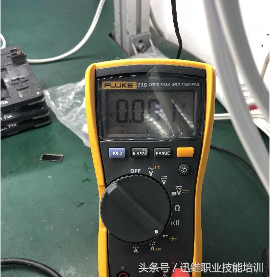 苹果手机不断重启刷机有用吗,iphone不停自动重启刷机失败