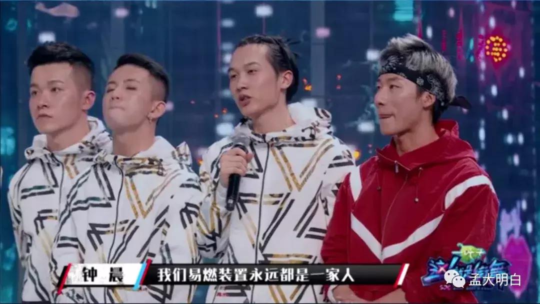 易烊千玺高冷又温柔,易烊千玺霸道范十足高冷