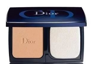 不脱妆不暗沉的粉饼,24小时不脱妆不卡粉的粉饼