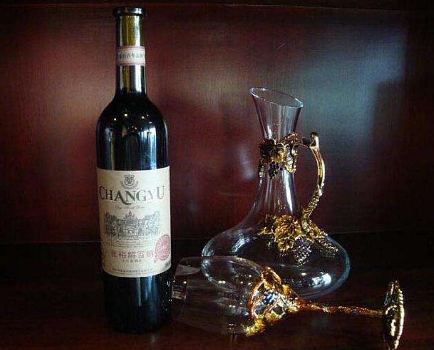 中国有哪些好喝的红酒品种,中国有哪些知名红酒品牌