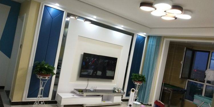 蓝色花背景墙,装修背景墙颜色带花