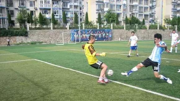 大连青春足球俱乐部,大连青春足球