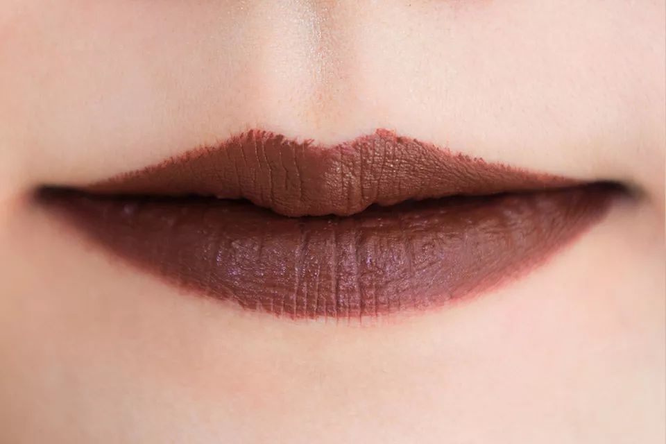 测评显白口红黄黑皮,黄皮口红测评推荐阿玛尼