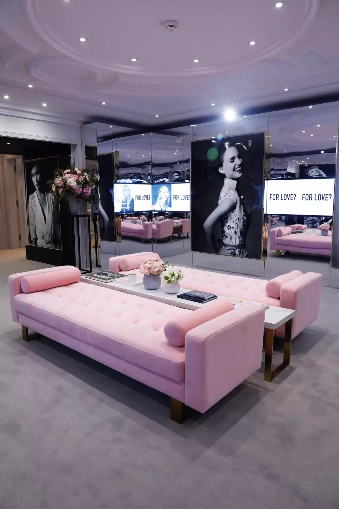 王丽坤戛纳红毯,王丽坤和李晨吻戏