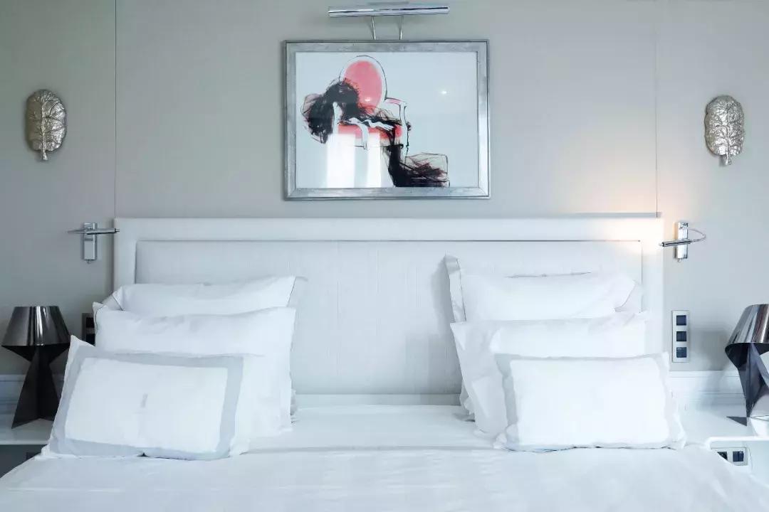 王丽坤戛纳红毯,王丽坤和李晨吻戏