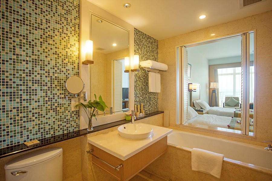 万嘉戴斯度假酒店三亚,万嘉戴斯酒店出售