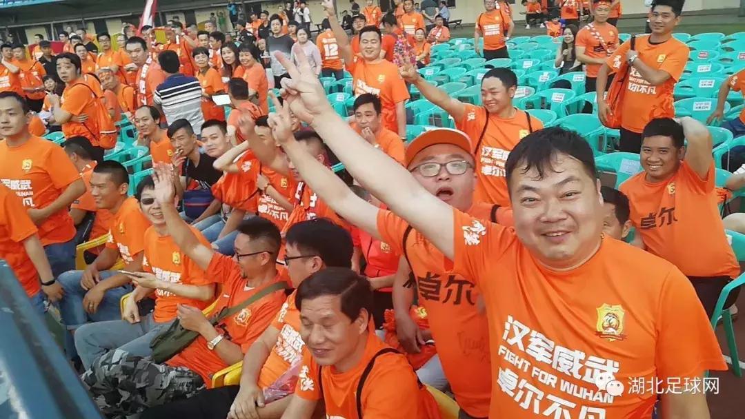 卓尔主场新华路,新华路体育场武汉卓尔