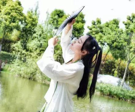 那么多关于温江的回忆,这让我怎么注销QQ