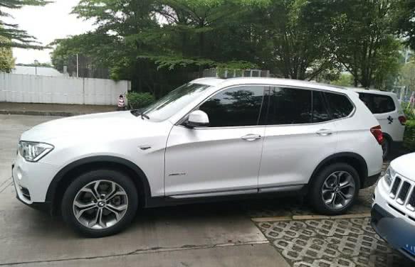 45万买奔驰e300后再开宝马五系,宝马x3买车不到一年降价5万