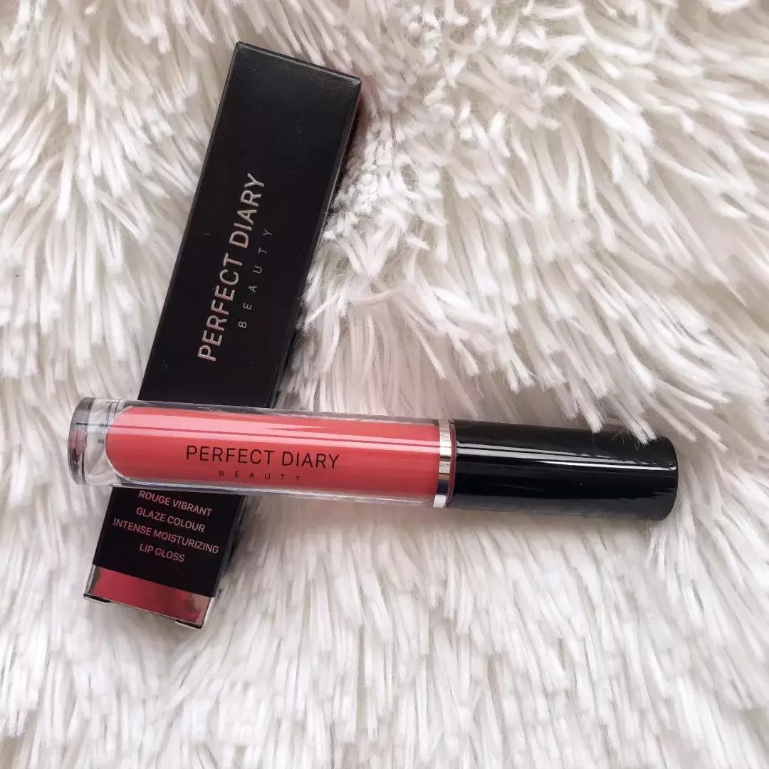 阿玛尼唇釉415和405黄皮更推荐哪款,六十块钱之内的唇釉