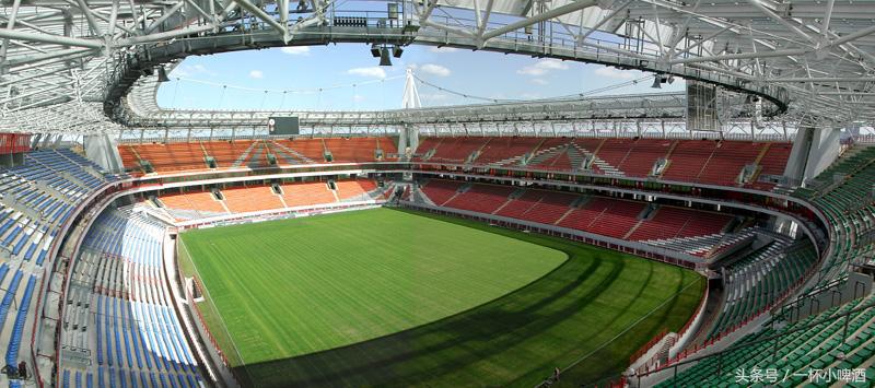 来自“熊”的世界：战斗名族——俄超球场系列