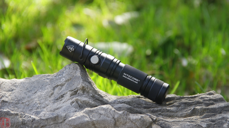 全能小怪-NITECOREMT21C使用体验