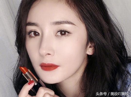 5款最衬肤色的口红你一定要有,五种大牌最好看的口红