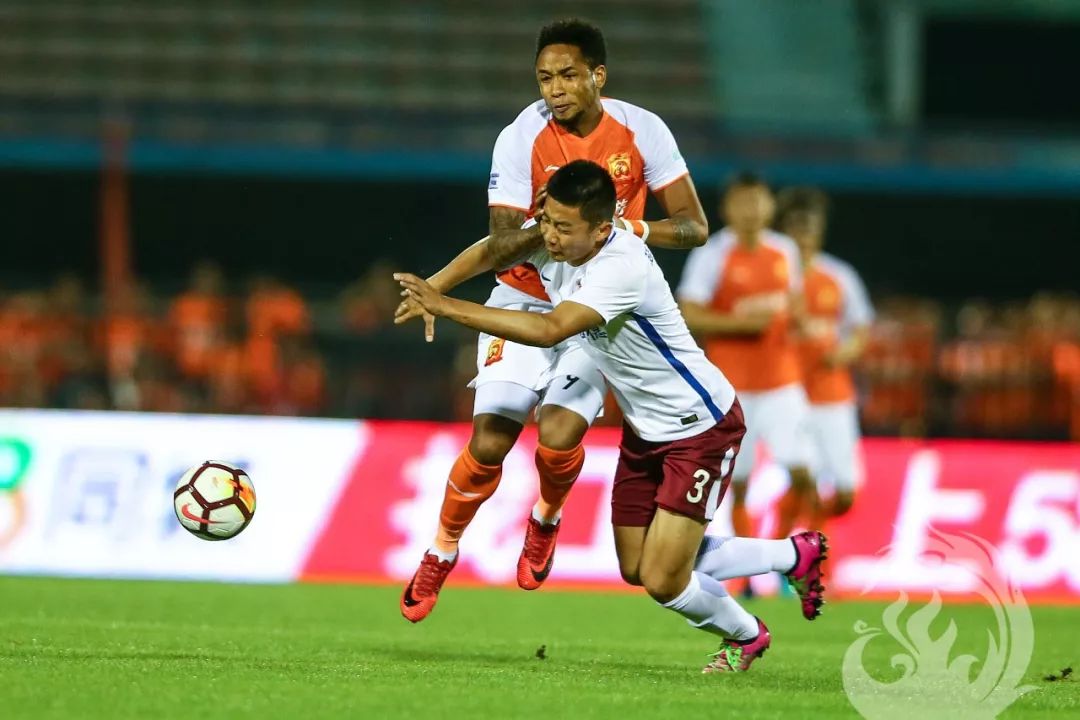 武汉卓尔球员拉斐尔,武汉卓尔2:2绝平梅县铁汉