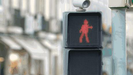 中国式过马路危险吗,中国式过马路原因