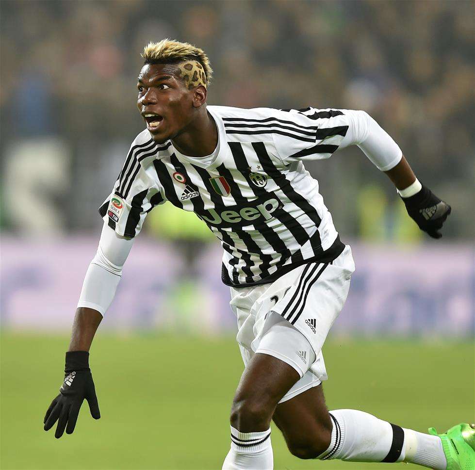 他曾被嘲讽为乡下人，如今却连续四年带队获双冠王