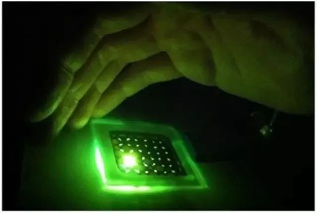 石墨烯携手OLED，两种“贵族材料”或在重庆“牵手”