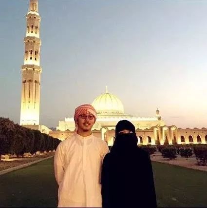 这对夫妇朋友圈消失400天，跨越48国，随后发出的照片惊艳BBC