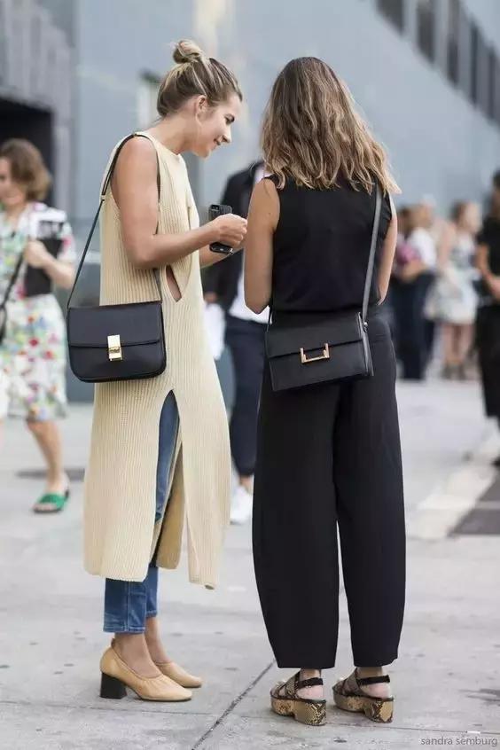 今年流行穿裤子还是裙子呢,今年流行裤子裙子一起穿