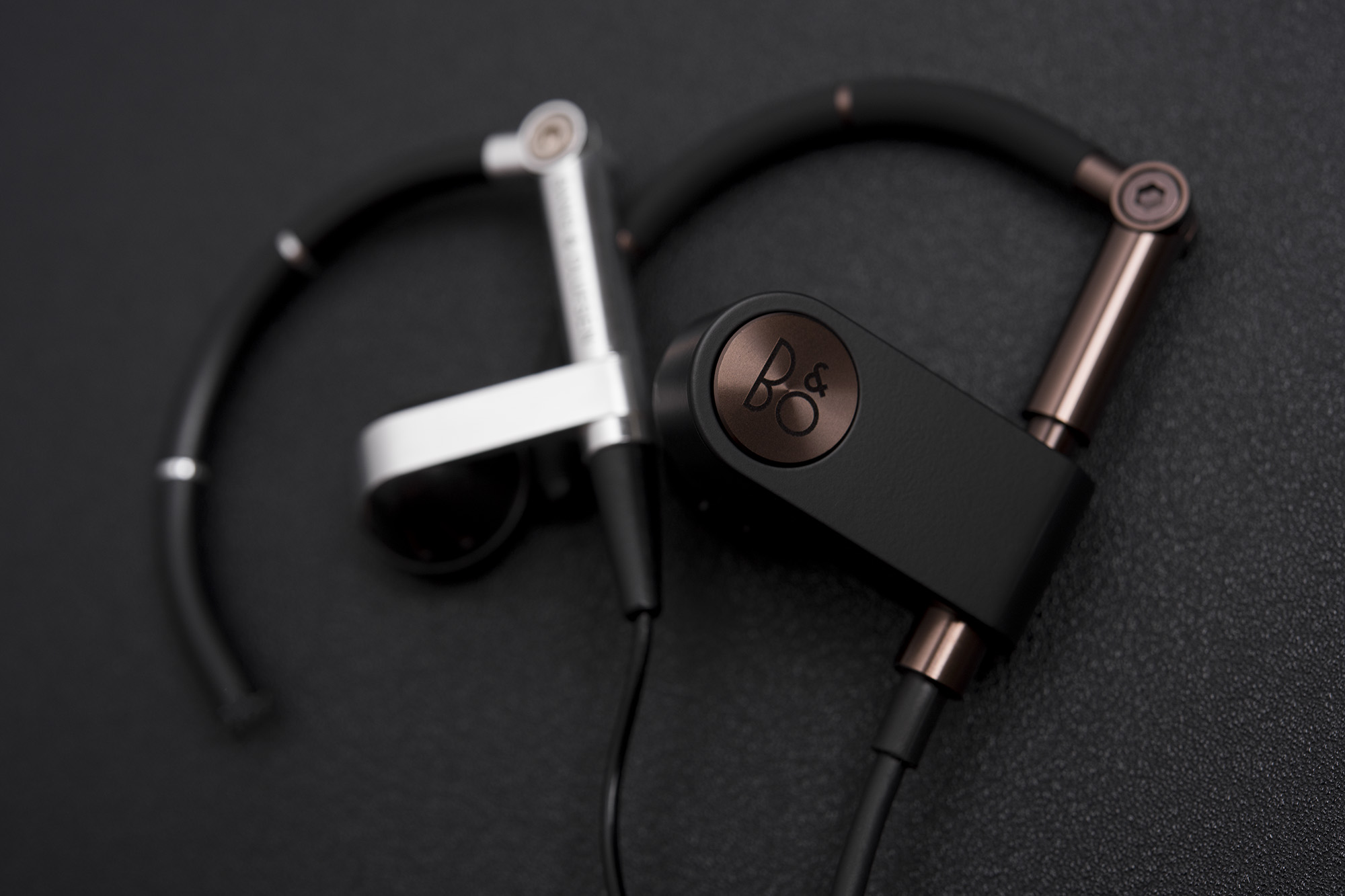 beoplay蓝牙耳机评测,beoplaya8蓝牙