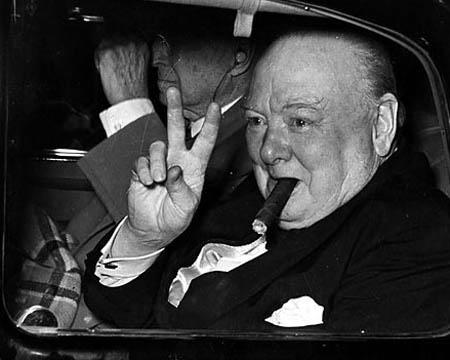 历史上名人使用的烟斗,名人烟斗和皓顿哪个好