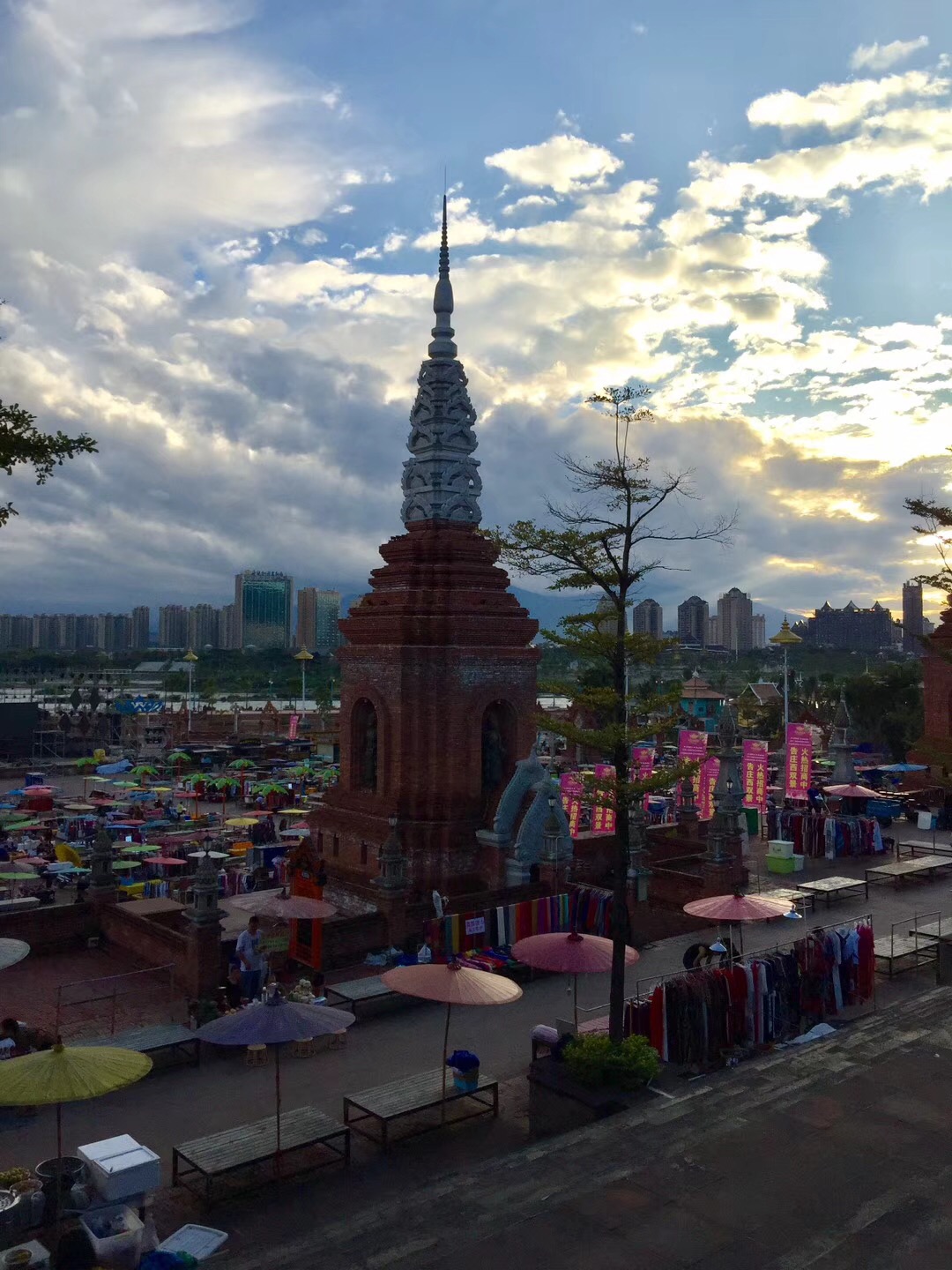 旅行就是心甘情愿花着钱受着罪,旅行只是为了找回自己