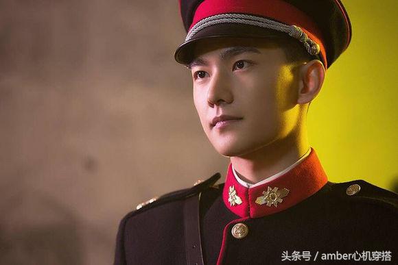 花痴颜值盘点，他们的眼睛里有星星？