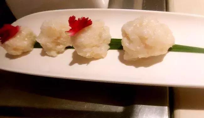 海底捞的特色服务,点评海底捞服务好