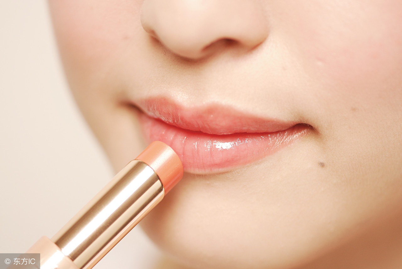 改善深唇纹唇色,改善唇纹最有效的方法医用
