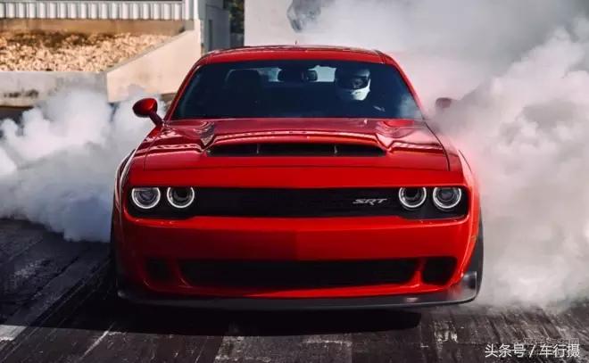 道奇挑战者新款旧款对比,道奇挑战者怀旧款有什么亮点