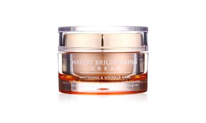 素颜霜推荐挺亮不明显的,推荐真正好用的素颜霜涂身体